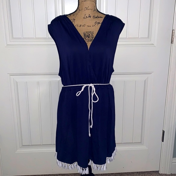 Robe - Picture 1 of 2